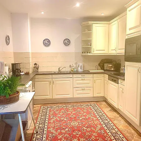 Holiday home Nieuwhuis Nuth