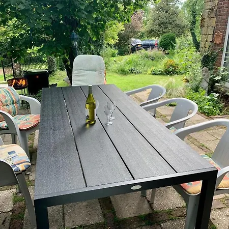 Holiday home Nieuwhuis Nuth